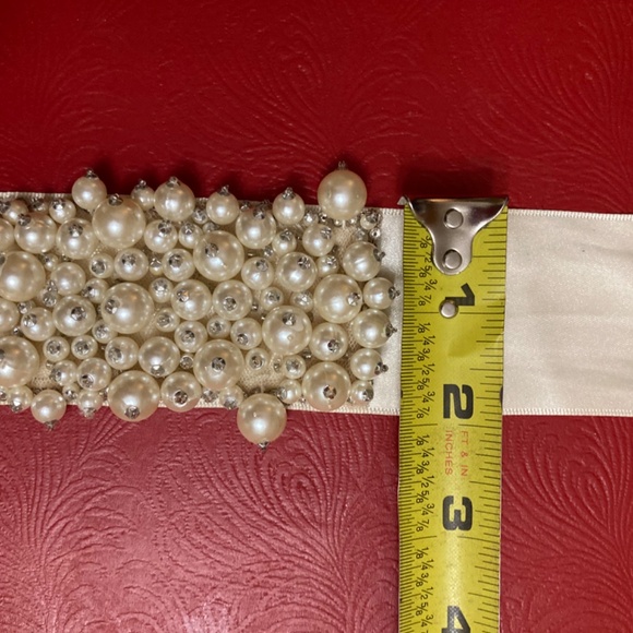 Bride Satin Wide Ribbon Pearl Tie Bracelet Wedding - Picture 2 of 7